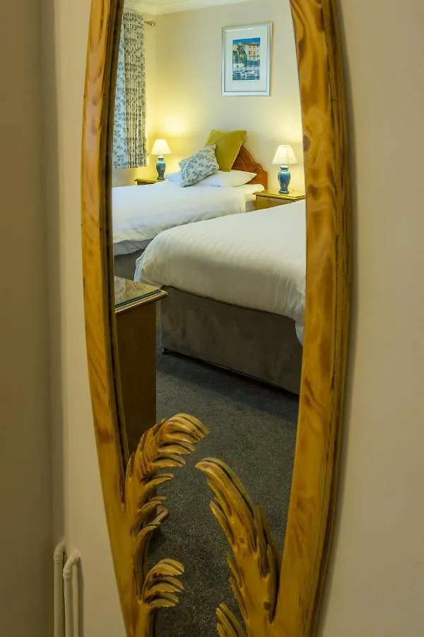 The Rosscourt Hotel (Adults Only) Guest house