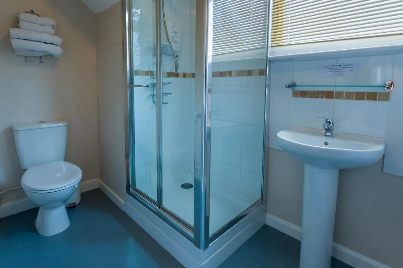 The Rosscourt Hotel (Adults Only)