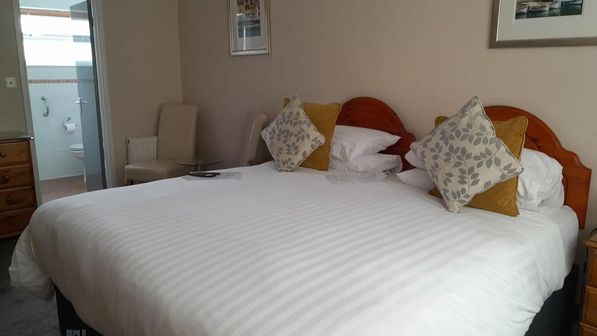 Guest house The Rosscourt Hotel (Adults Only)