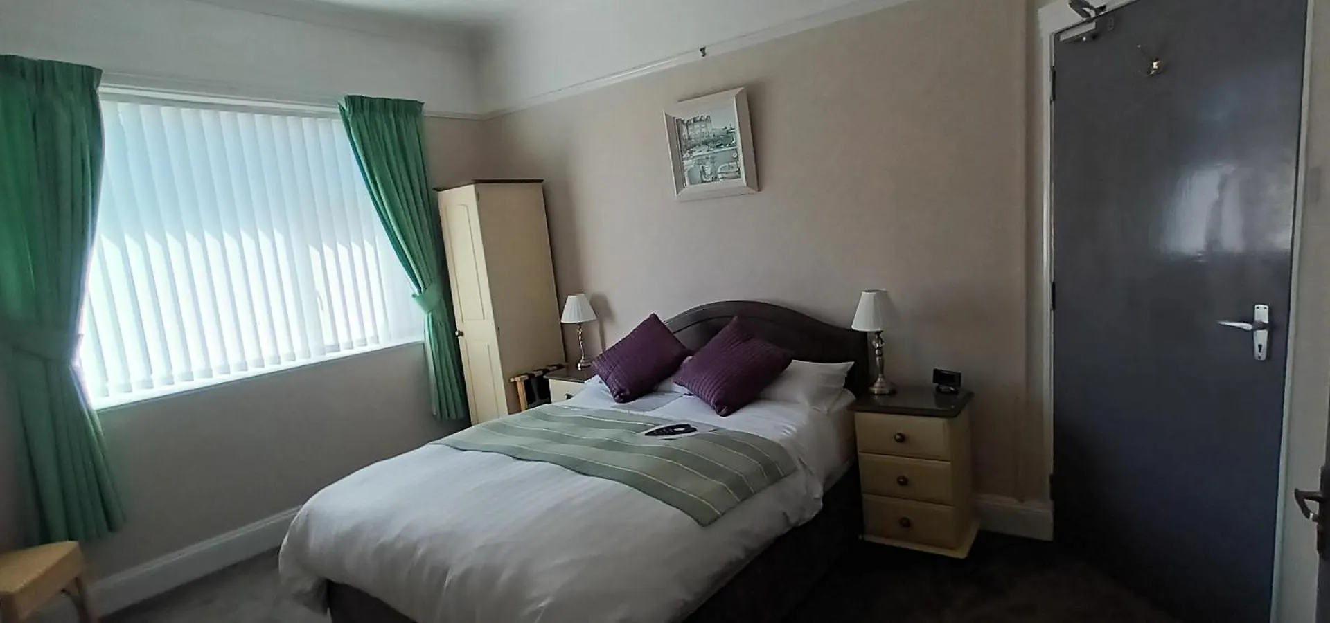 The Rosscourt Hotel (Adults Only)